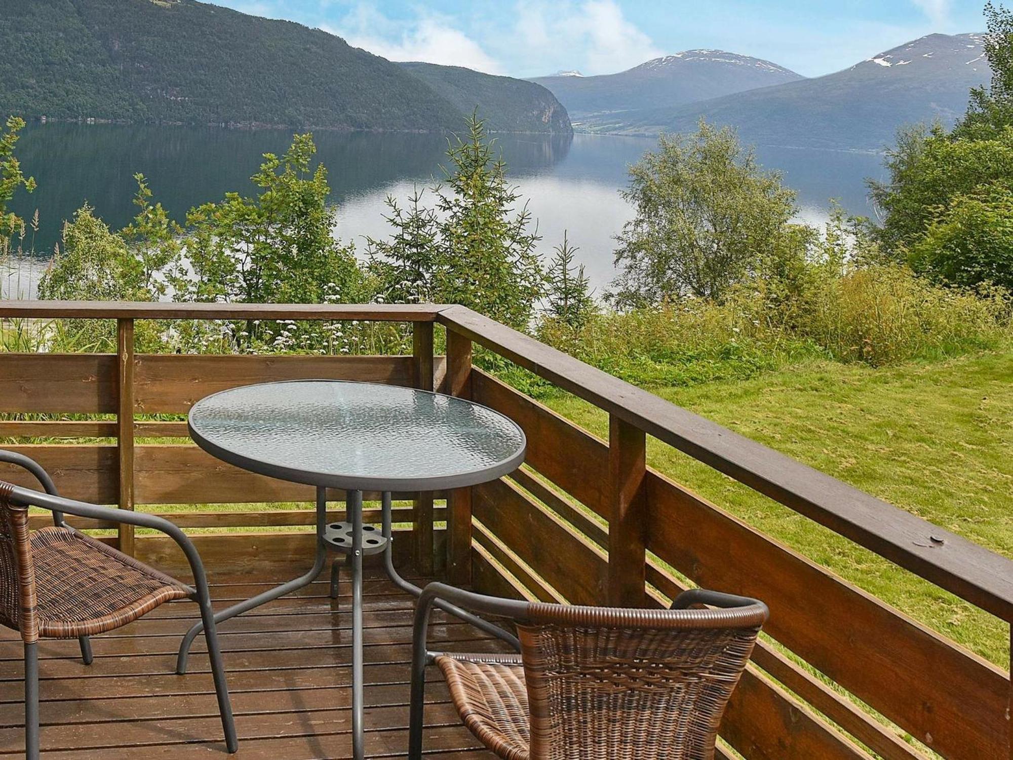 Three-Bedroom Holiday Home In Utvik 1 Reed 객실 사진