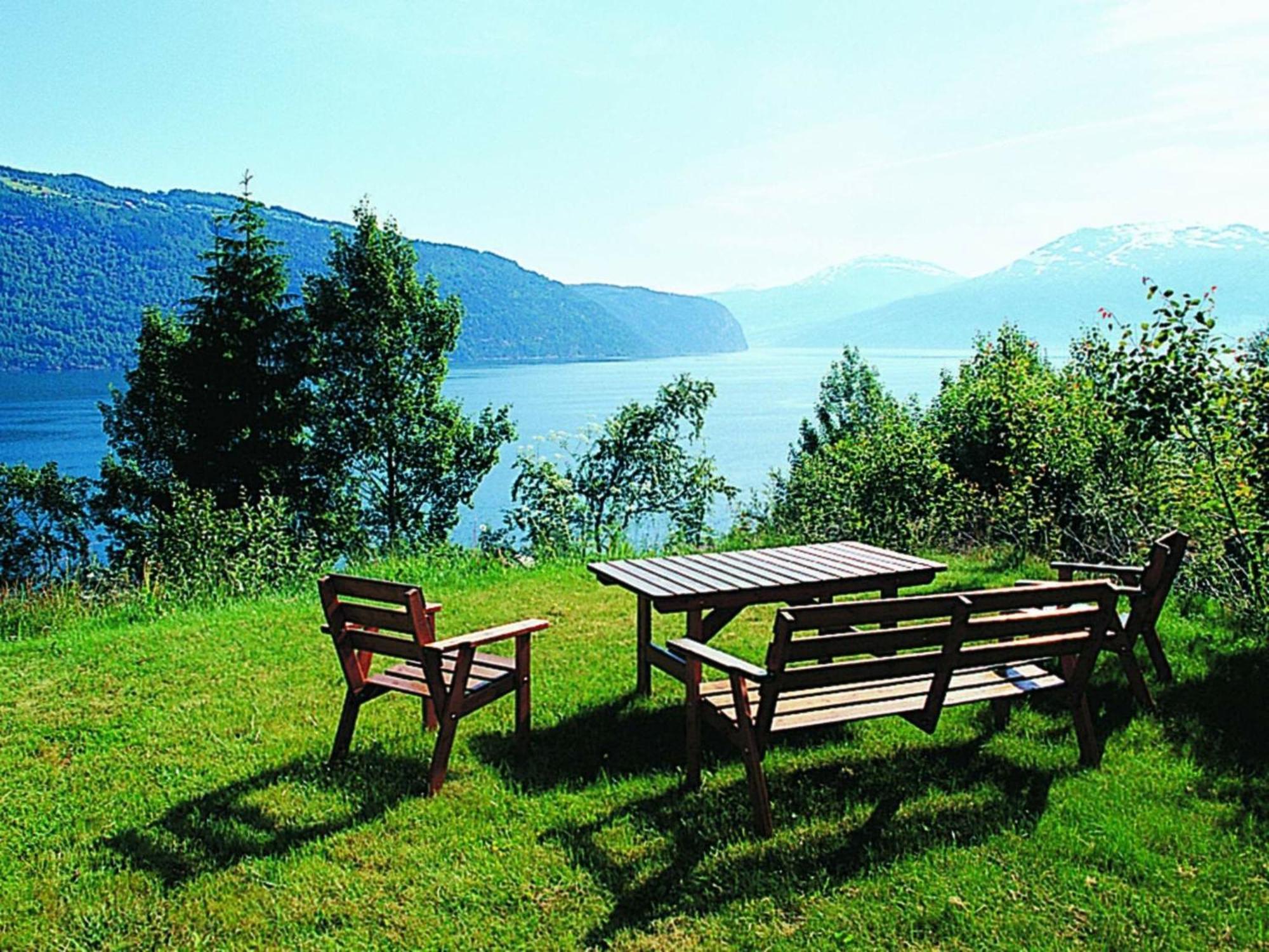 Three-Bedroom Holiday Home In Utvik 1 Reed 객실 사진